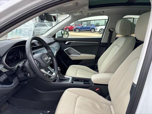 2022 Audi Q3 45 S line Premium Plus
