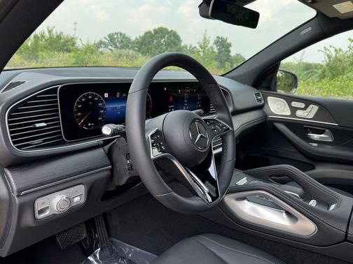 2025 Mercedes-Benz GLE 450 4MATIC