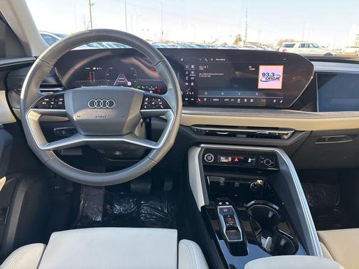 2025 Audi Q5 Prestige TFSI quattro S tronic