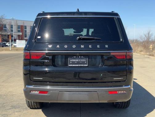 2022 Jeep Wagoneer Series III 4x4