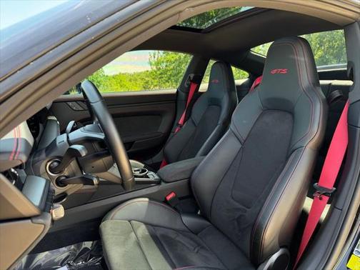 2024 Porsche 911 Carrera GTS