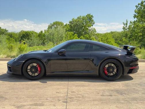 2024 Porsche 911 Carrera GTS