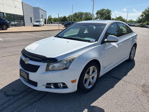 Summit White 2014 Chevrolet Cruze 2LT