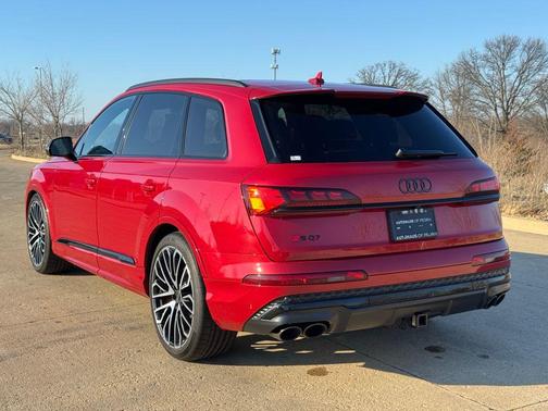 2025 Audi SQ7 4.0T Prestige