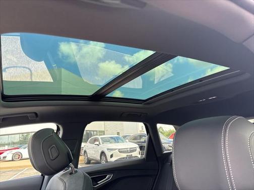 2024 Audi Q4 e-tron Premium Plus 55 quattro