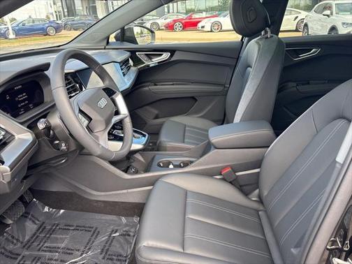 2024 Audi Q4 e-tron Premium Plus 55 quattro
