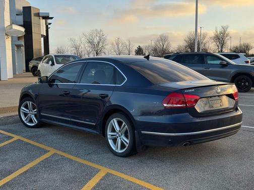 2015 Volkswagen Passat 2.0L TDI DSG SEL Premium
