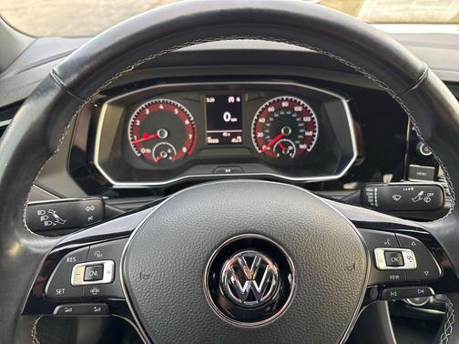 2020 Volkswagen Jetta 1.4T R-Line