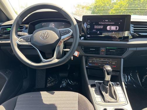 Deep Black 2026 Volkswagen Jetta 1.4T S