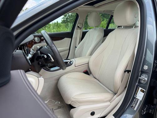 Selenite Grey Metallic 2017 Mercedes-Benz E-Class 4MATIC