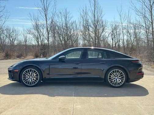 2024 Porsche Panamera