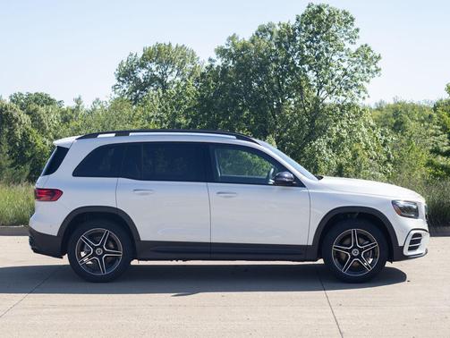 2024 Mercedes-Benz GLB 250 4MATIC