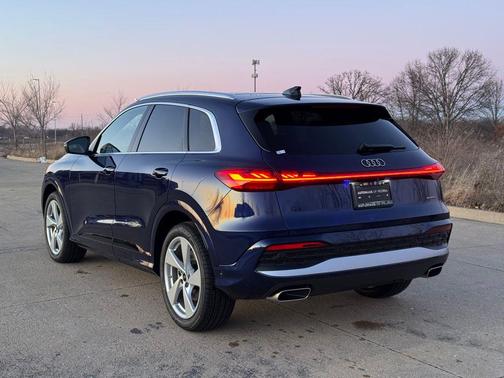 2025 Audi Q5 Prestige TFSI quattro S tronic