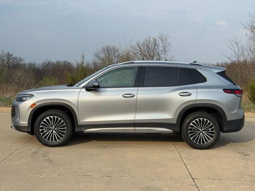 2026 Volkswagen Tiguan 2.0T S 4MOTION