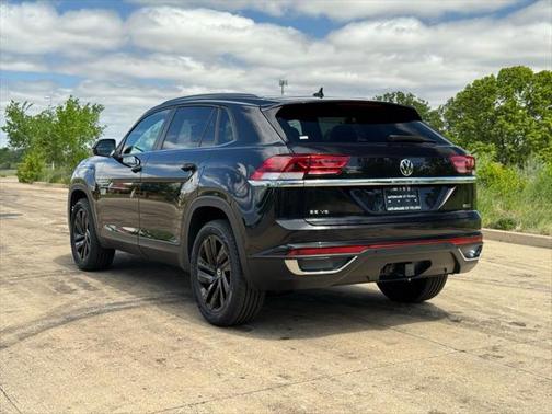 2022 Volkswagen Atlas Cross Sport 3.6L V6 SE w/Technology