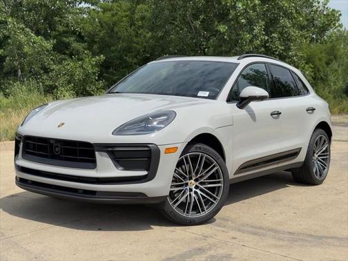 2024 Porsche Macan Base