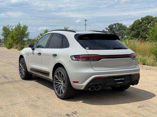 2024 Porsche Macan