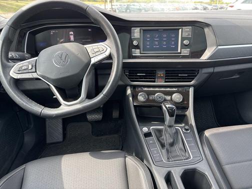 2023 Volkswagen Jetta 1.5T SE