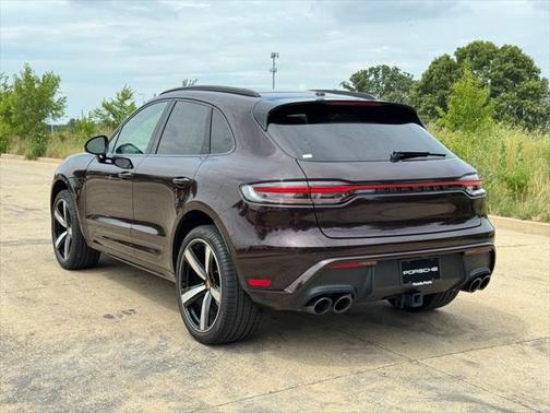 2024 Porsche Macan Base