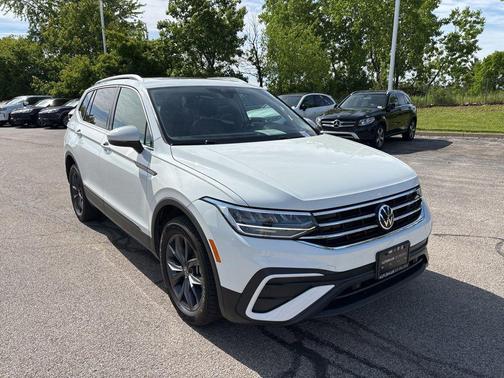 Pure White 2022 Volkswagen Tiguan 2.0T SE 4MOTION