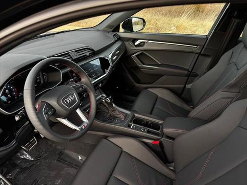 2025 Audi Q3 45 S line Premium Plus