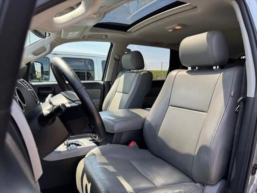 2012 Toyota Sequoia SR5