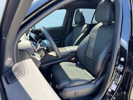 Black 2026 Mercedes-Benz GLC 300 4MATIC