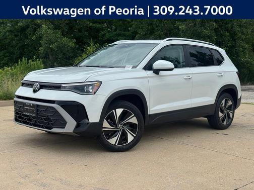 Pure White 2026 Volkswagen Taos SE