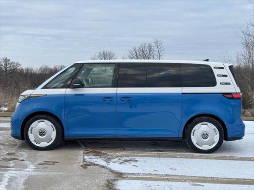 2025 Volkswagen ID. Buzz 1st Edition with 4MOTION