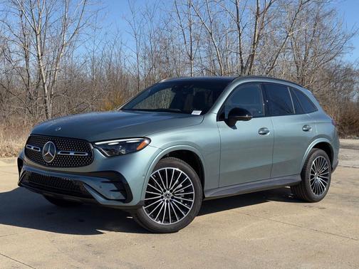 2025 Mercedes-Benz GLC 300 4MATIC