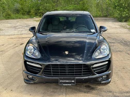 2013 Porsche Cayenne GTS