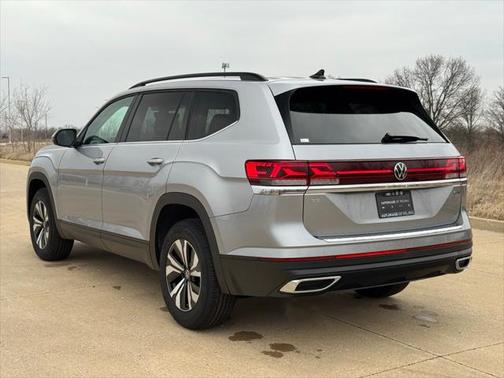 2025 Volkswagen Atlas 2.0T SE