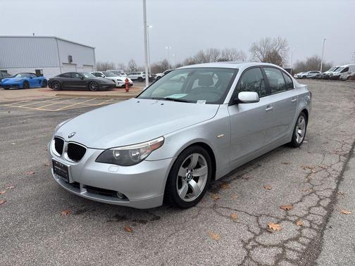 2005 BMW 525 525i