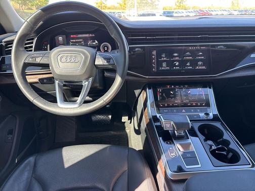 2023 Audi Q8 55 Premium Plus