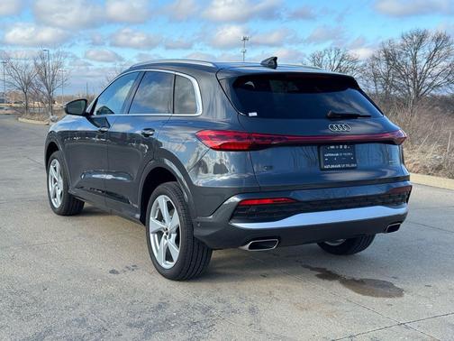 2025 Audi Q5 Premium Plus TFSI quattro S tronic