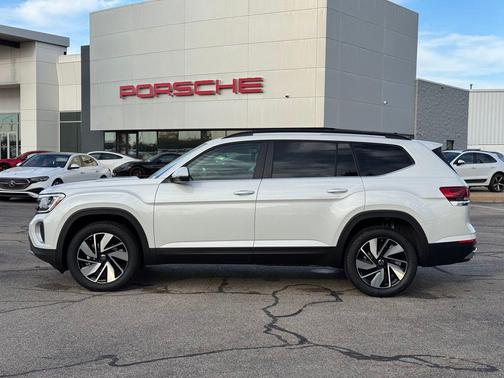 2026 Volkswagen Atlas 2.0T SE w/Technology 4MOTION