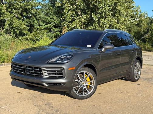 2021 Porsche Cayenne S