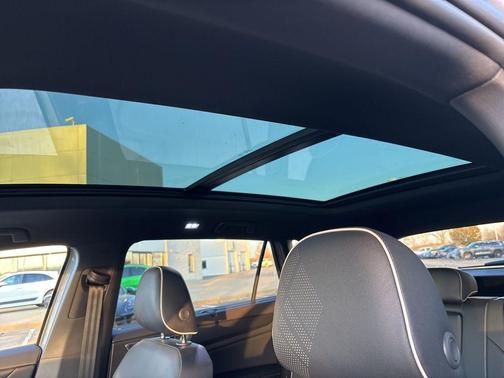 2026 Volkswagen Atlas Cross Sport 2.0T SEL Premium