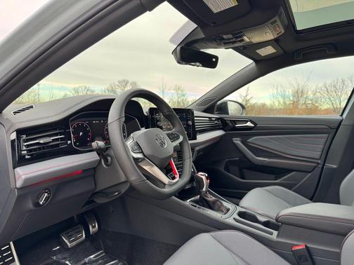2026 Volkswagen Jetta GLI 2.0T Autobahn
