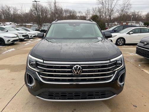 2026 Volkswagen Atlas 2.0T SE w/Technology 4MOTION