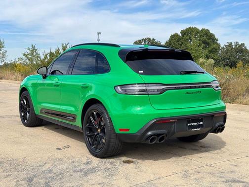 2025 Porsche Macan GTS