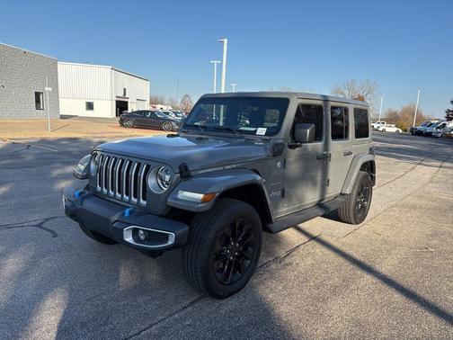 2022 Jeep Wrangler Unlimited 4xe Sahara
