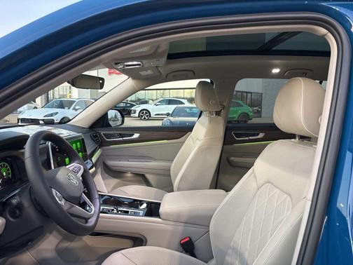 2026 Volkswagen Atlas 2.0T SEL Premium R-Line 4MOTION