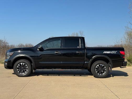 2021 Nissan Titan PRO-4X