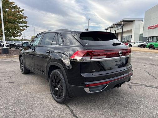 2026 Volkswagen Atlas Cross Sport 2.0T SE w/Technology 4MOTION