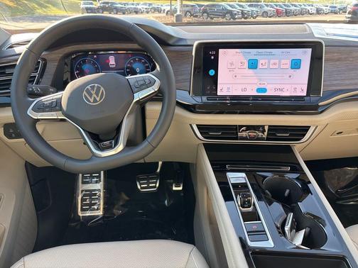 2026 Volkswagen Atlas 2.0T SEL Premium R-Line 4MOTION