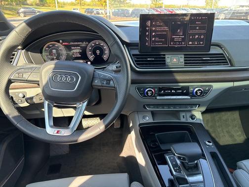 2024 Audi Q5 e 55 S line Prestige