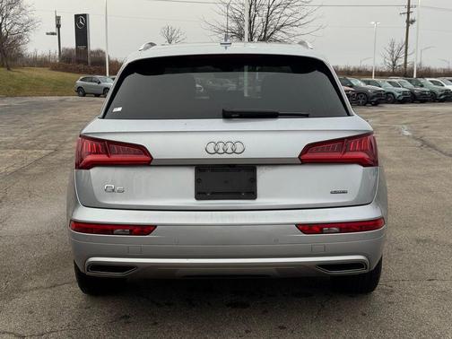 2020 Audi Q5 45 Premium