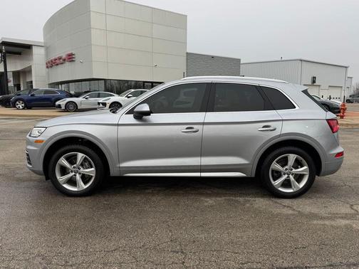 2020 Audi Q5 45 Premium