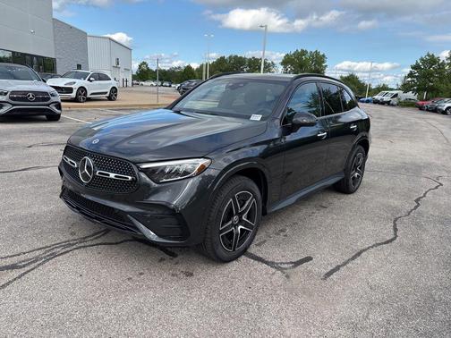 2025 Mercedes-Benz GLC 300 4MATIC